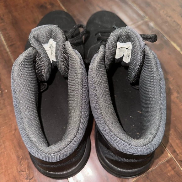 Condition: Used (normal wear)
Men’s shoes - Picture 2 of 5